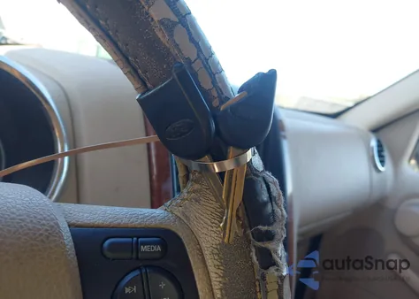 2006 Ford Explorer Eddie Bauer from USA, damaged, VIN 1FMEU74E36UB23197